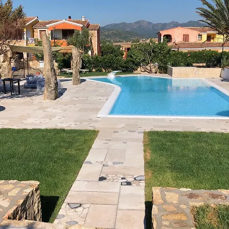 Tanaunella * Budoni