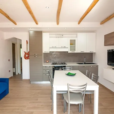 Tanaunella Apartamento