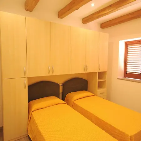 Tanaunella Lägenhet Budoni