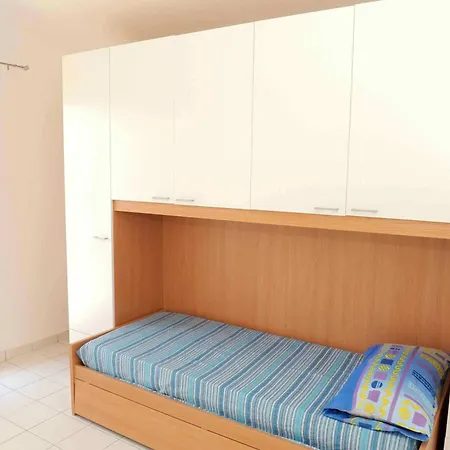 Tanaunella 아파트