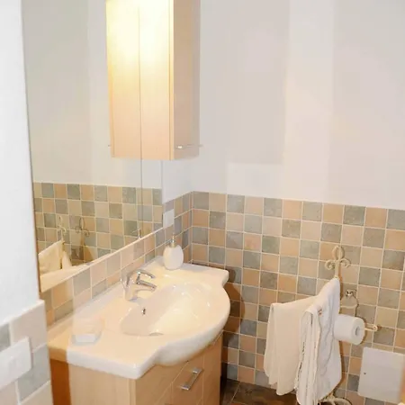 Lägenhet Tanaunella