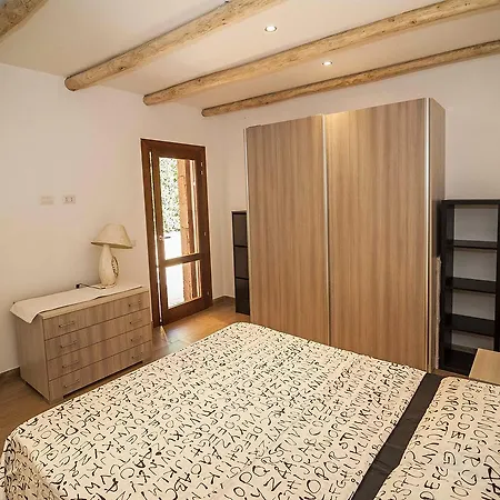 Tanaunella 아파트 *