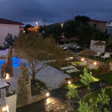 Tanaunella Apartment *