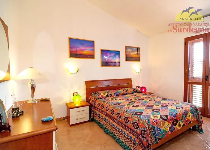 Tanaunella 公寓 布多尼