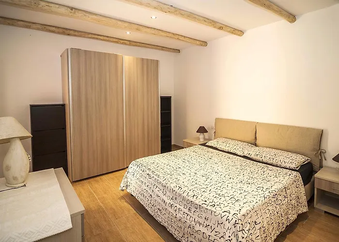 Tanaunella 布多尼